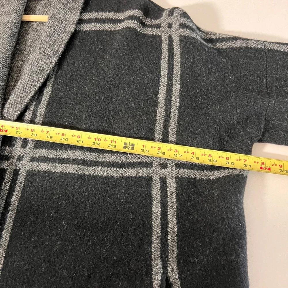 360 Sweater Blanket Cardigan Womens M Black Wool Yak Plaid Open Front‎ Oversized